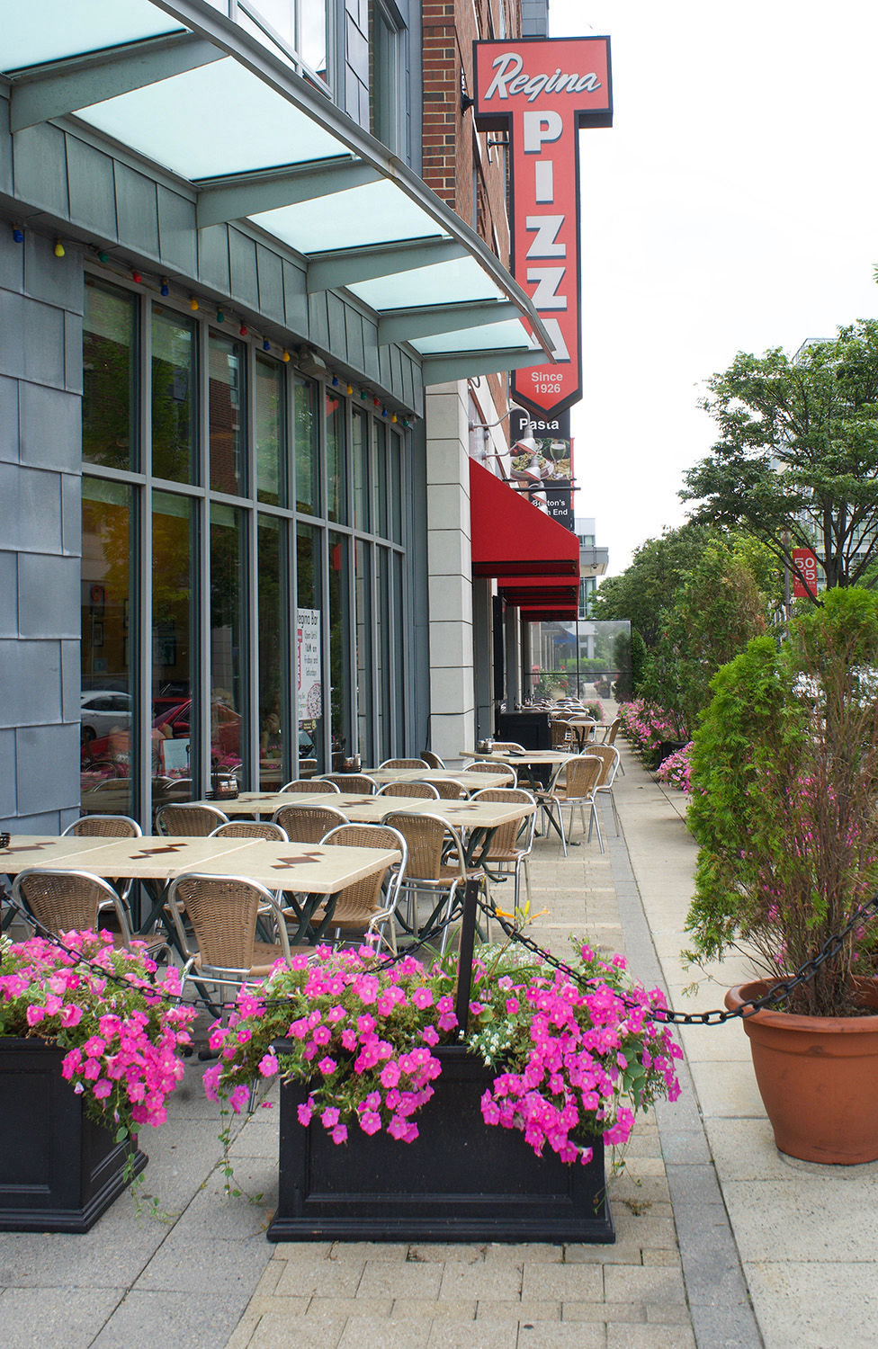 Regina Pizzeria at Medford Station Landing